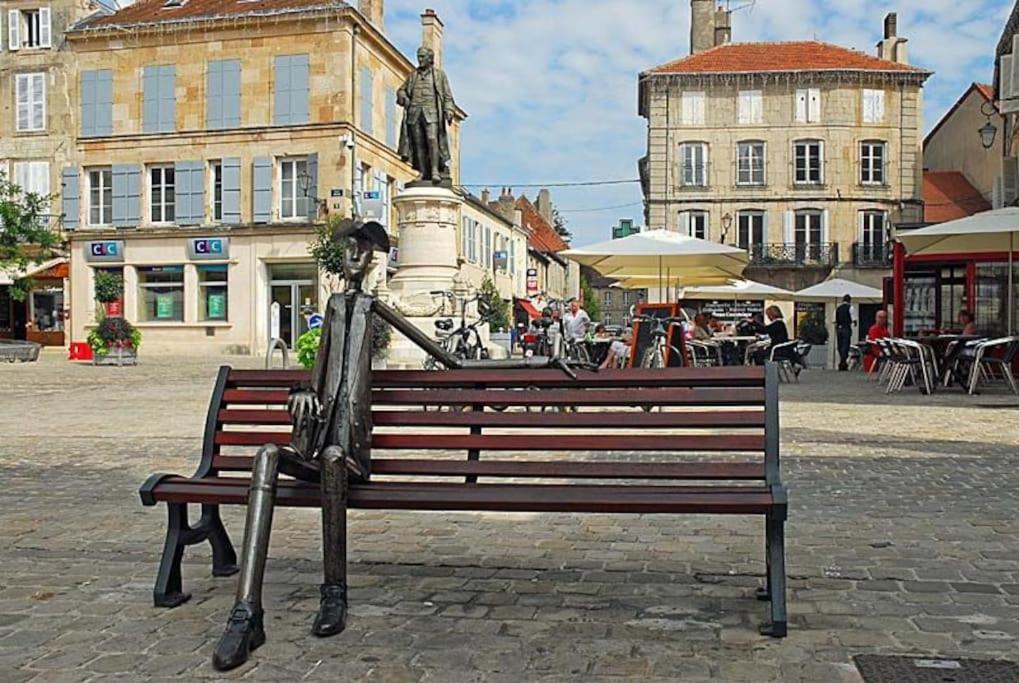 Appartement Proche Des Remparts Лангр Екстер'єр фото